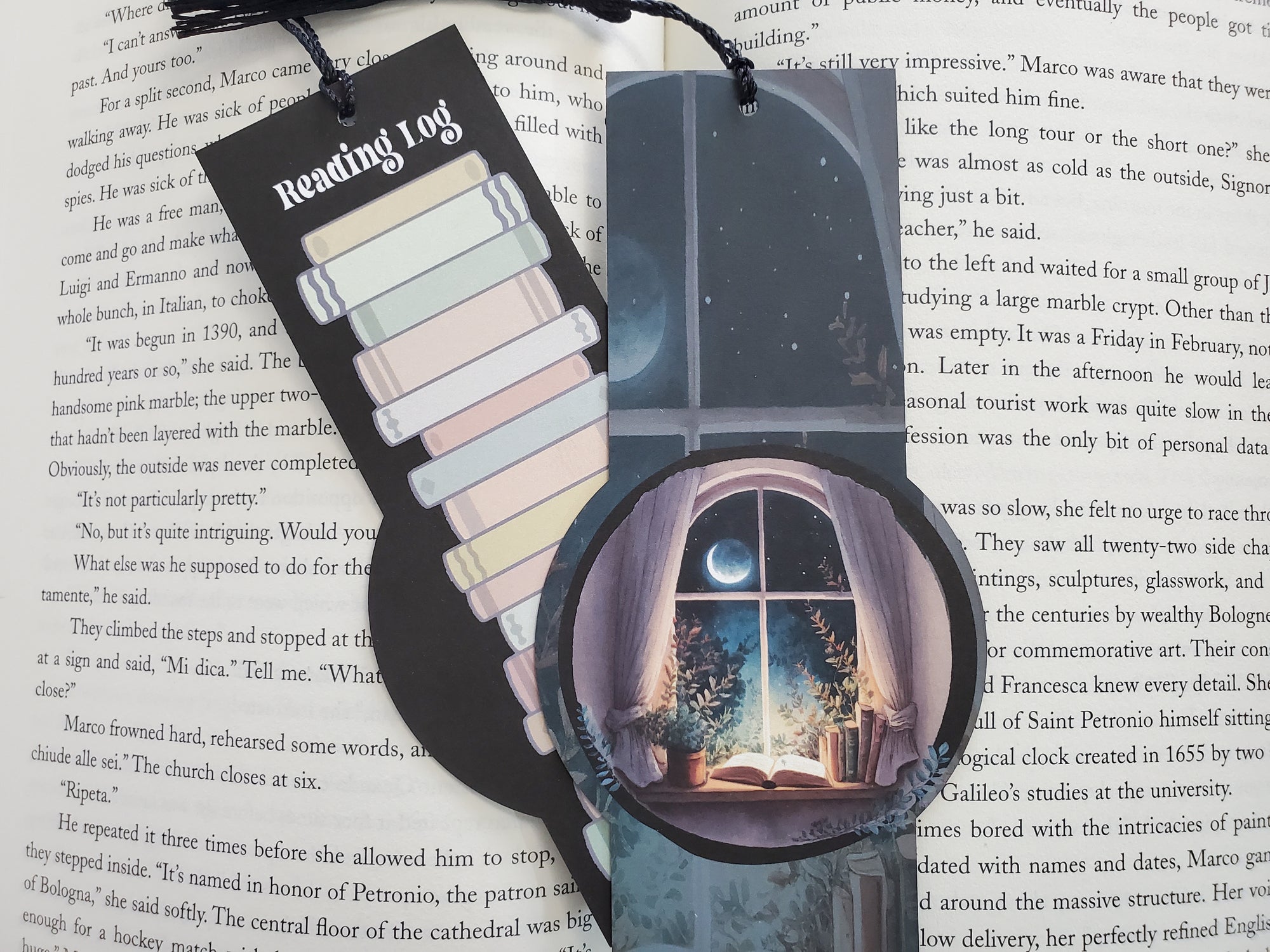 Night Reader Bookmark Book Tracker - Moonlight Reading