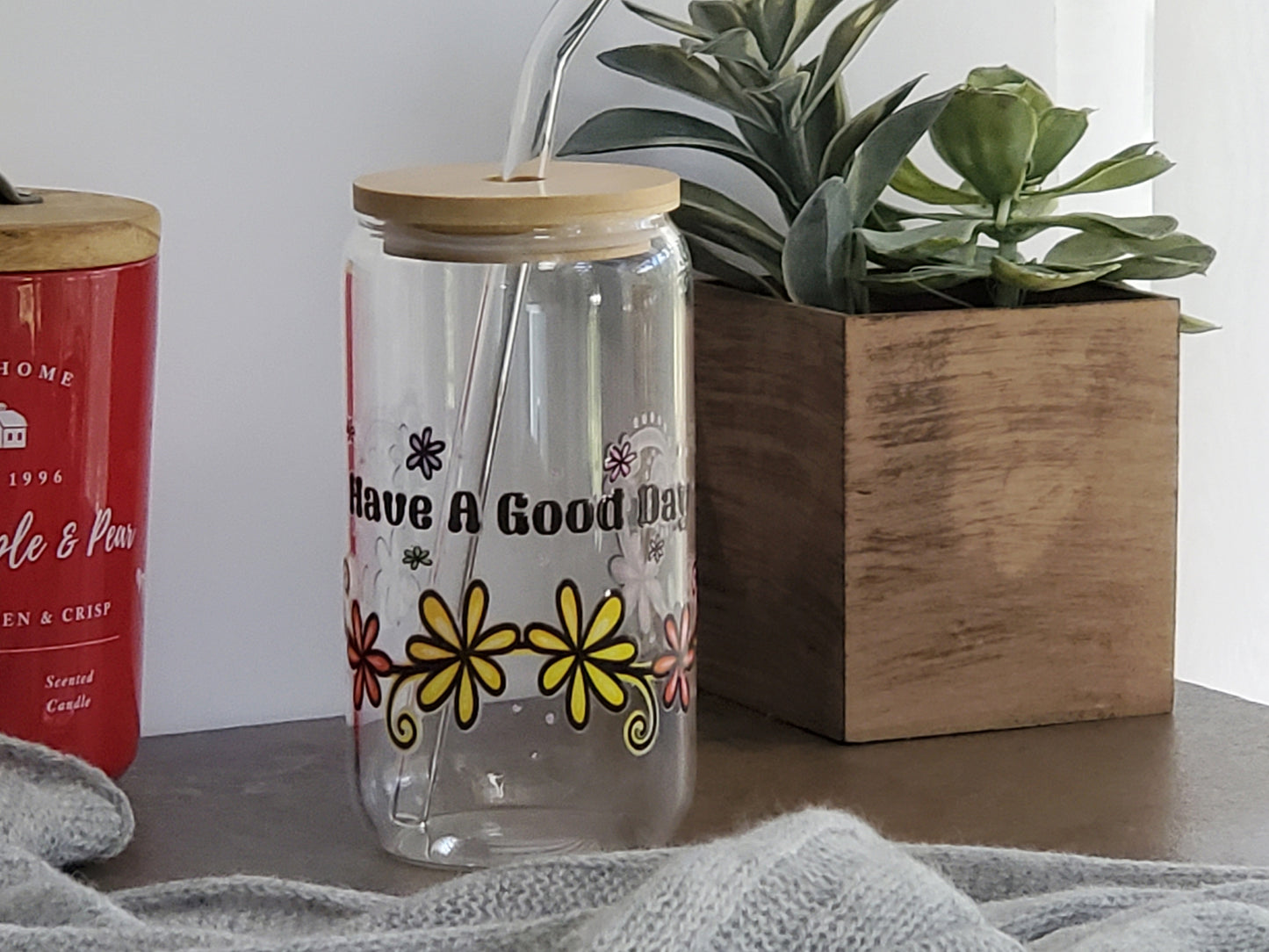 Retro Floral Glass Can - 16 oz.